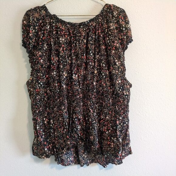 Old Navy Womens Top 4X Black Floral Smocked Cotton Blend Peasant Blouse - Picture 7 of 8